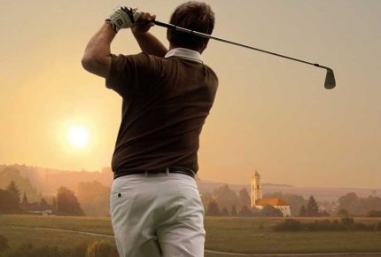 Golf-Abschlag-Wellnesshotel-Sonnengut