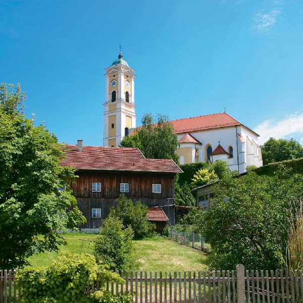 pfarrkirche-bad-birnbach-wellnesshotel-sonnengut-bayern